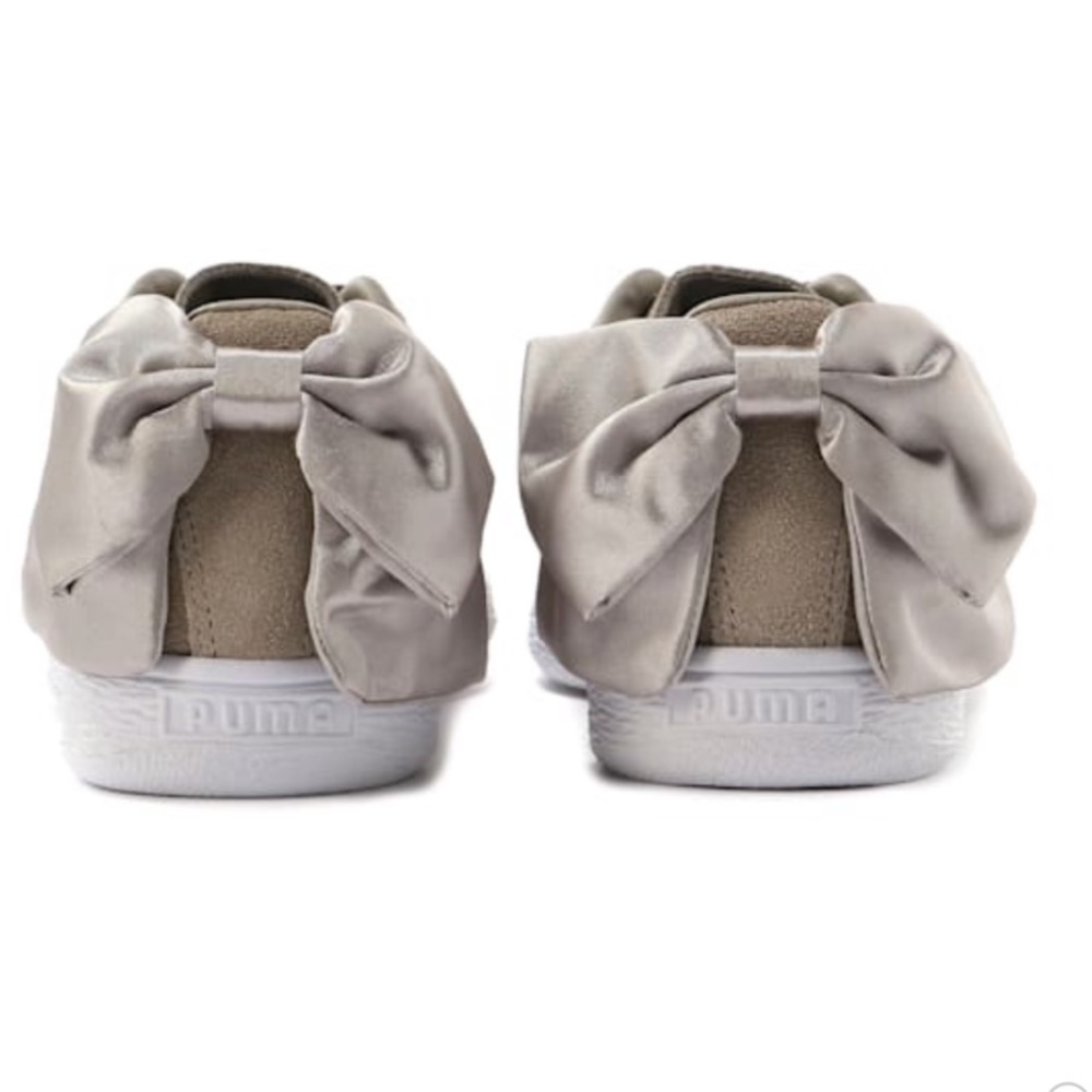 NIB Puma Suede Bow Sneakers Size 7.5 - Picture 3 of 8